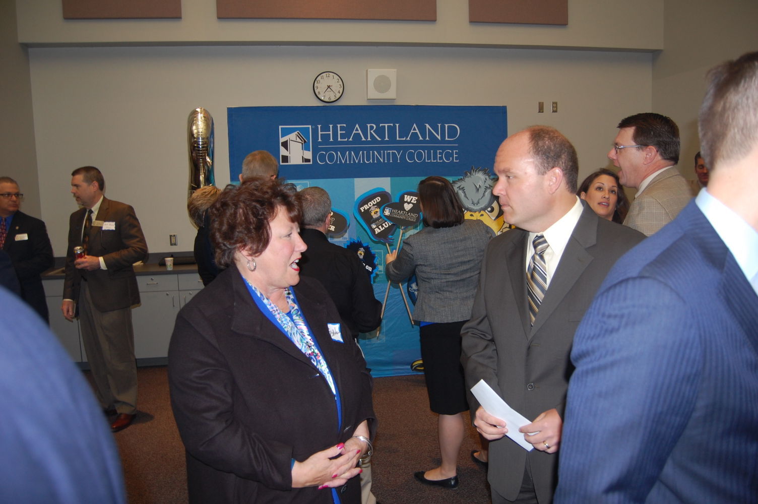 Dr. Julie Dobski, Charlie Moore